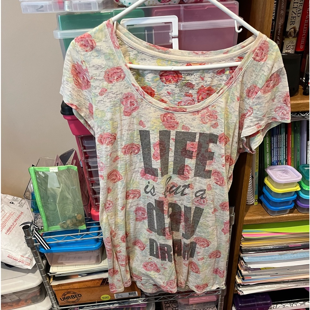 “Life is but a Day Dream” burnout thin T-shirt